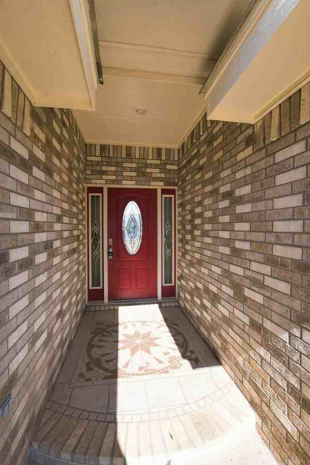 6306 Chickasaw - Photo 6 of 42