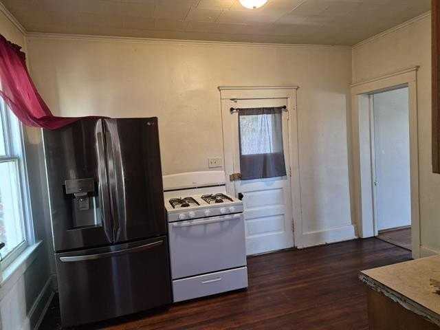 355 N Foley Ave - Photo 6 of 10