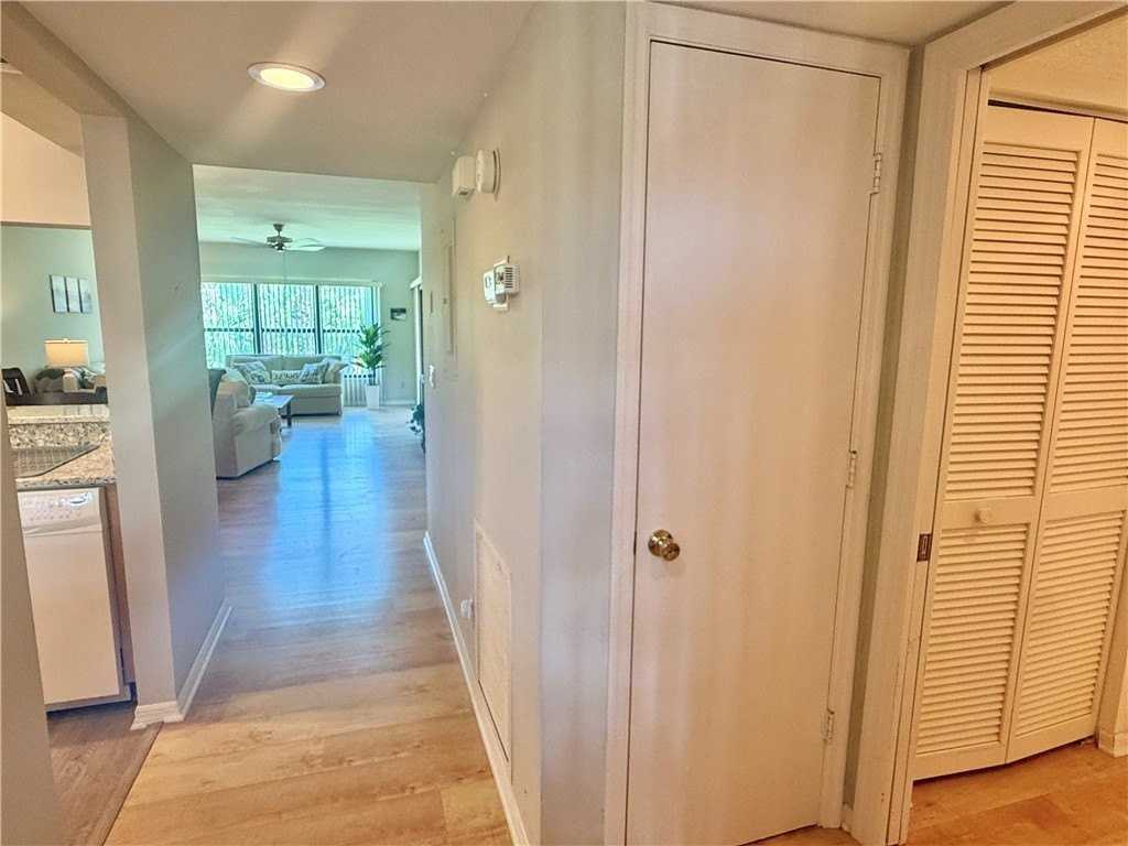 6175 S Mirror Lake Dr #207 - Photo 5 of 35