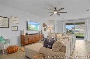10568 Sw Cambria Ln - Photo 5 of 40