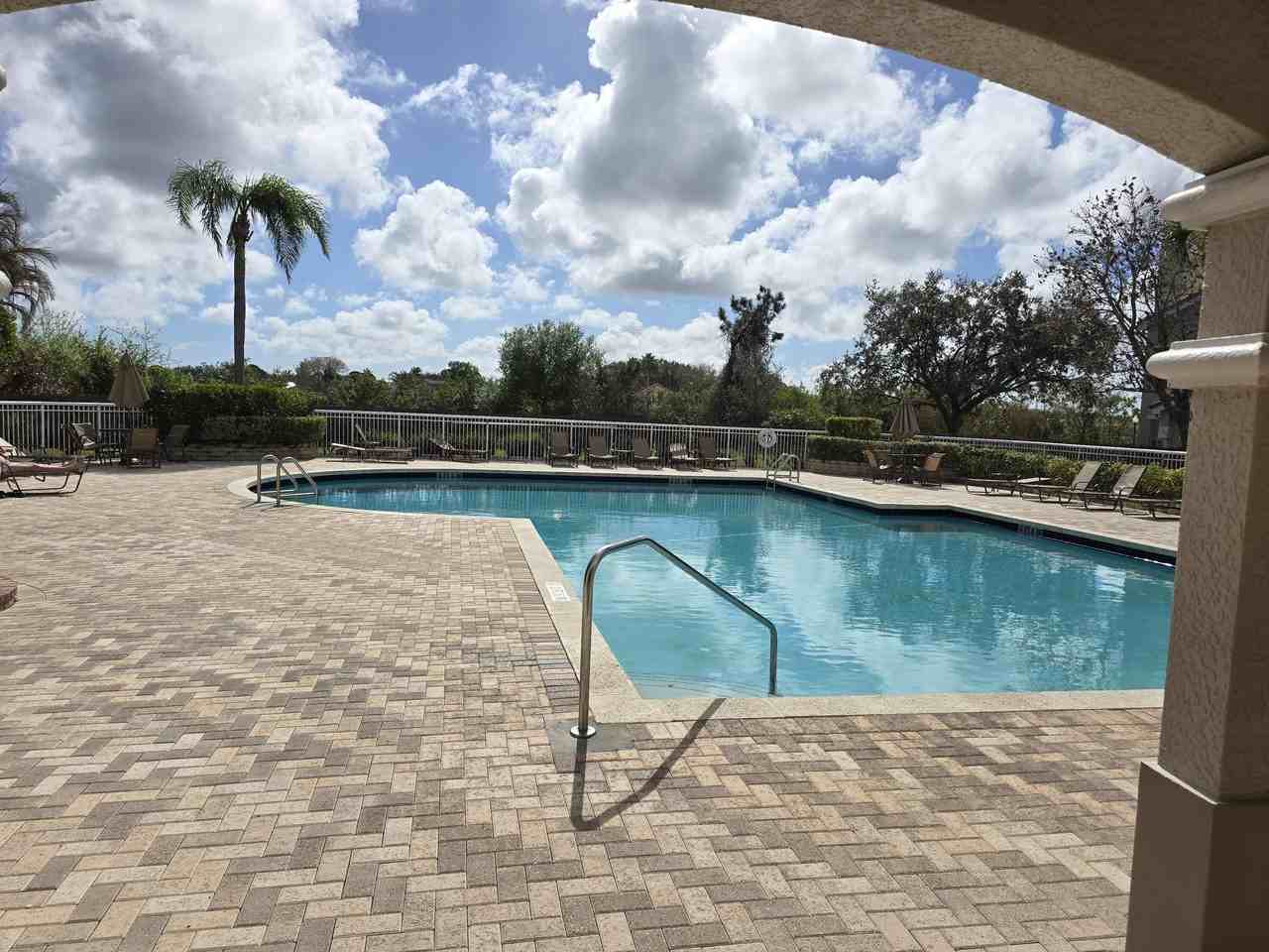 146 Sw Peacock Blvd #24 - Photo 6 of 25