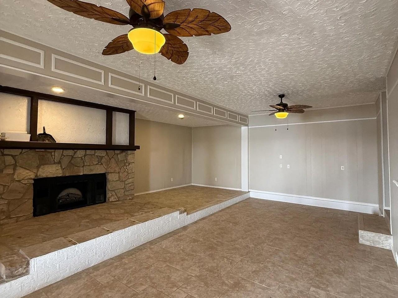 8510 Ames Rd - Photo 2 of 9