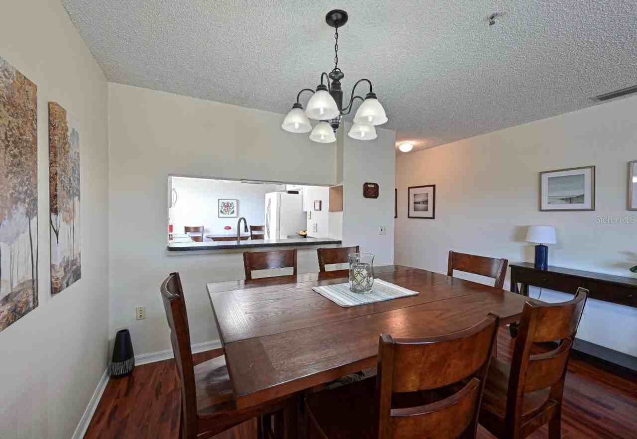 6501 Stone River Rd #303 - Photo 4 of 30