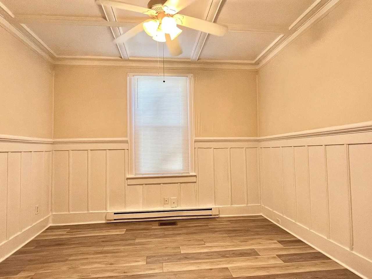 25 Desoto Pl #1 - Photo 5 of 12