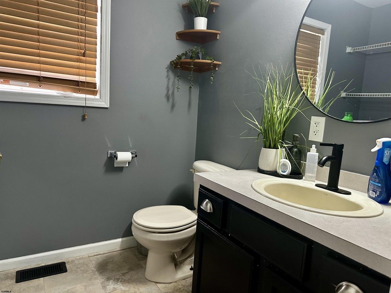1716 Logan Ave - Photo 7 of 12