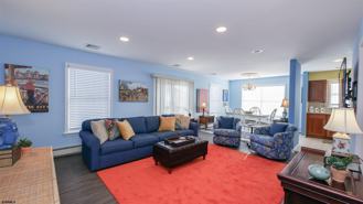10 N Adams Ave #3 - Photo 1 of 1