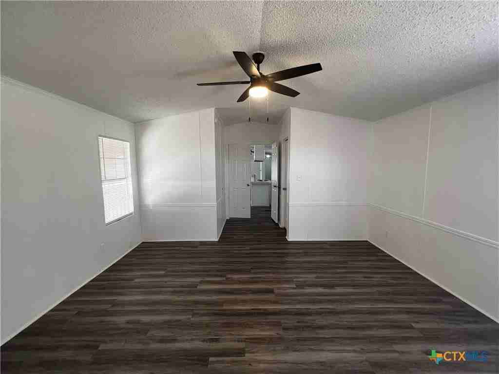 1405 Harris Hill Rd - Photo 6 of 14