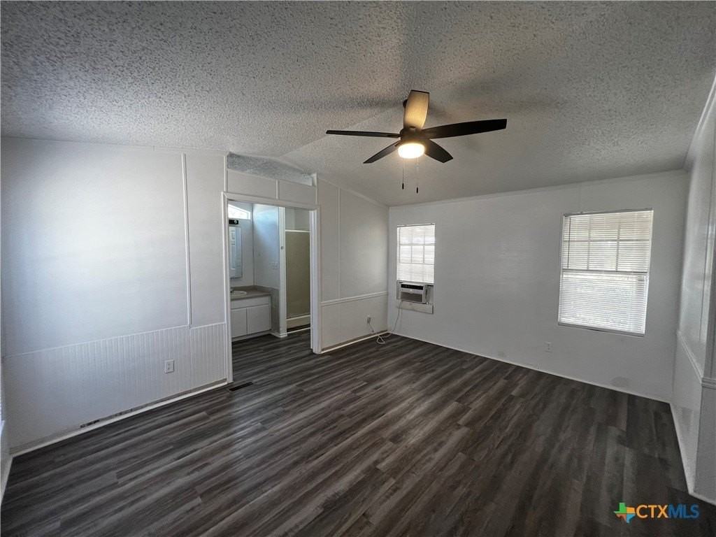 1405 Harris Hill Rd - Photo 7 of 14