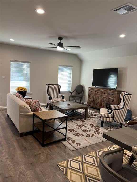 293 293 Sawyer Dr Drive - Photo 3 of 15