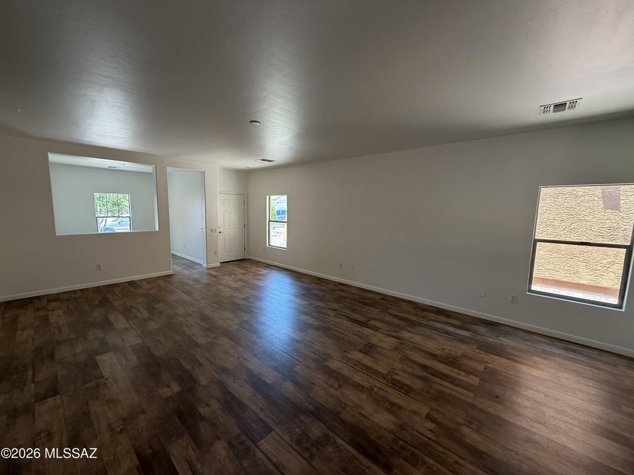 880 W Calle Valenciana - Photo 2 of 12