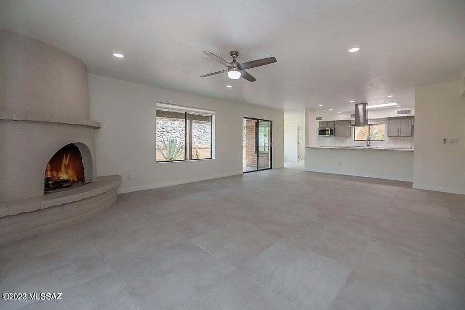 4989 N Territory Ave - Photo 7 of 40