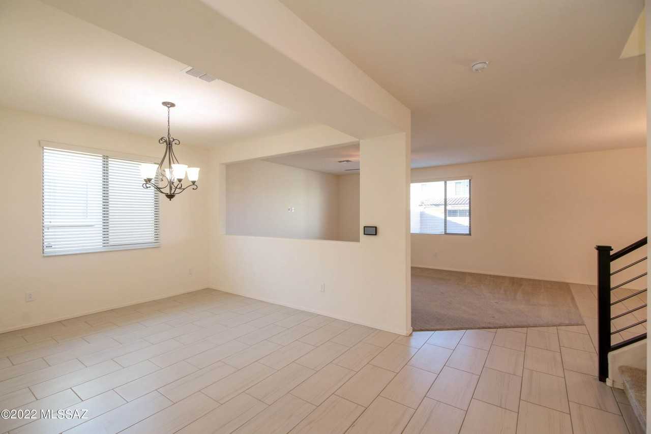 6762 E Via Arroyo Largo - Photo 2 of 25