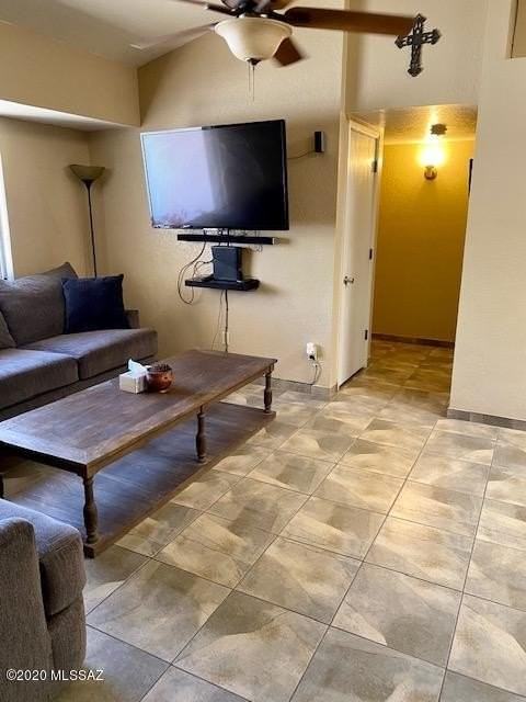 6141 N Tarragon Ave - Photo 4 of 17