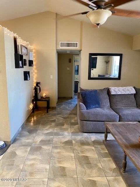 6141 N Tarragon Ave - Photo 5 of 17