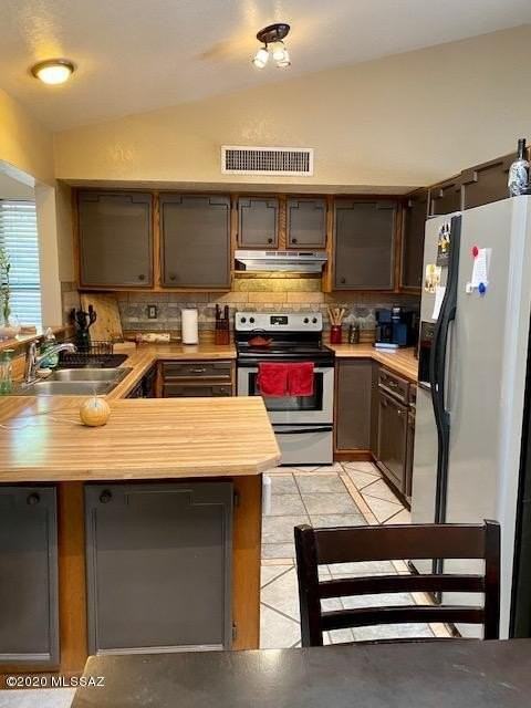 6141 N Tarragon Ave - Photo 6 of 17