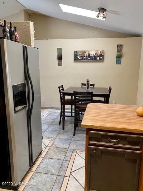 6141 N Tarragon Ave - Photo 7 of 17