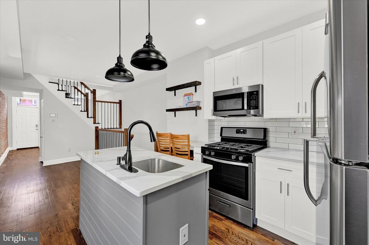 2 W Barney St - Photo 5 of 25