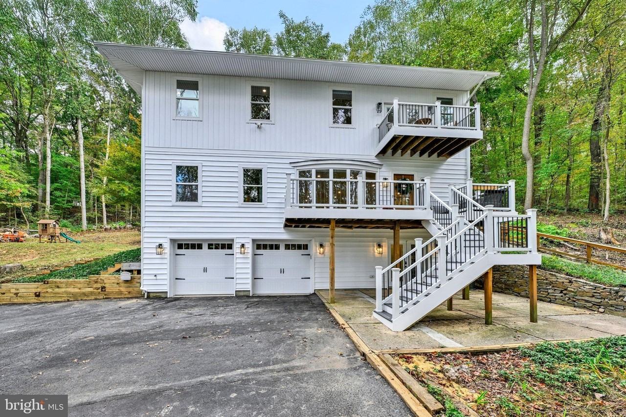 5437 Glen Arm Rd - Photo 2 of 44