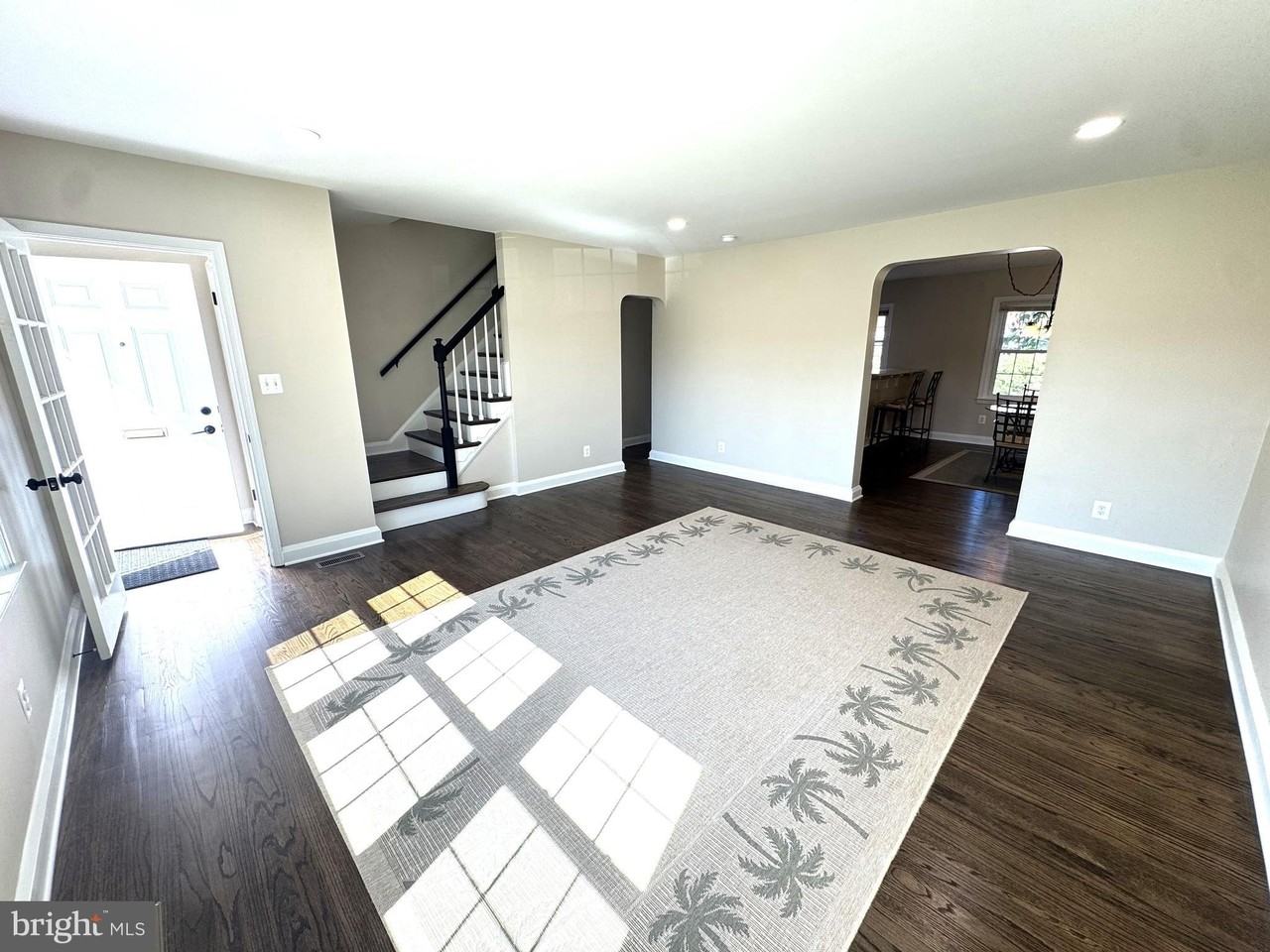8130 Loch Raven Blvd - Photo 4 of 34
