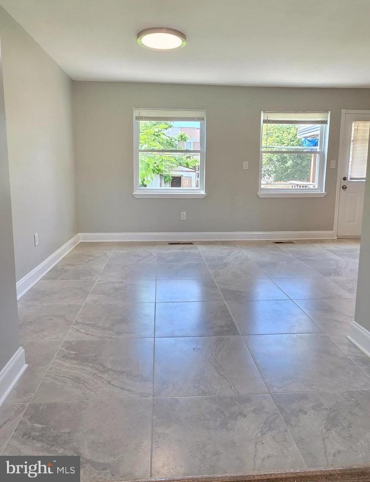 712 Mansfield Rd - Photo 5 of 21