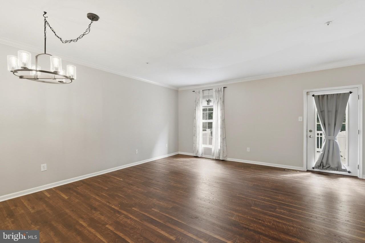 2169 Sewanee Dr - Photo 4 of 26