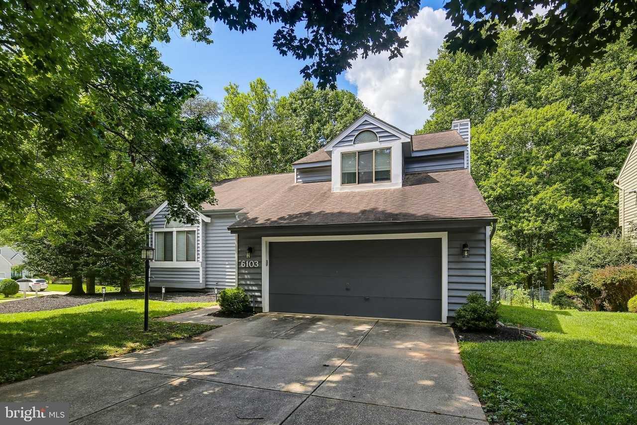 6103 Triangle Dr - Photo 2 of 50