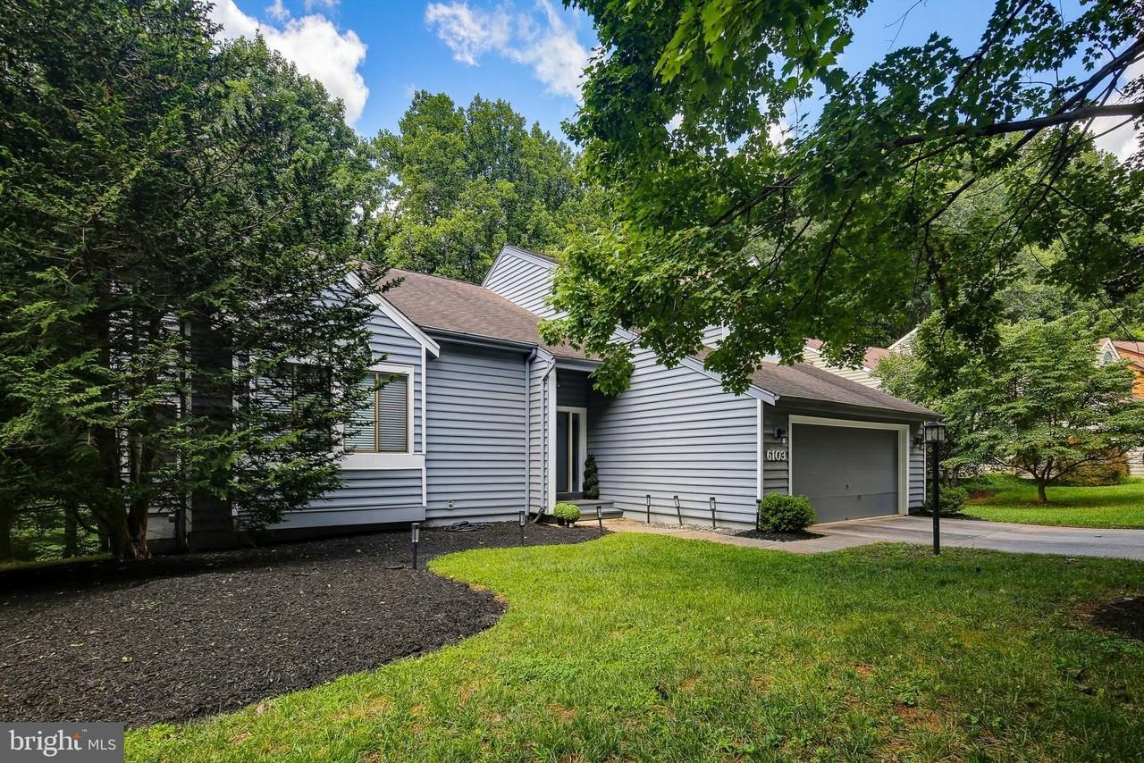 6103 Triangle Dr - Photo 4 of 50