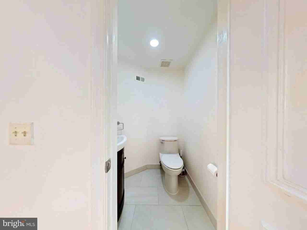 10651 Pine Haven Ter - Photo 6 of 50