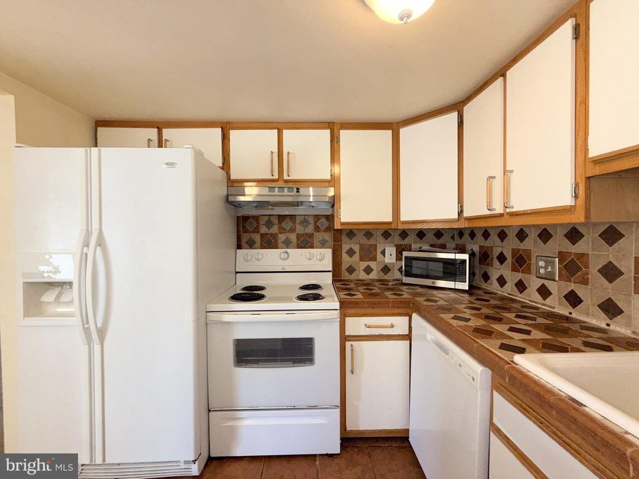 10108 Campus Way S #301-3C - Photo 3 of 17