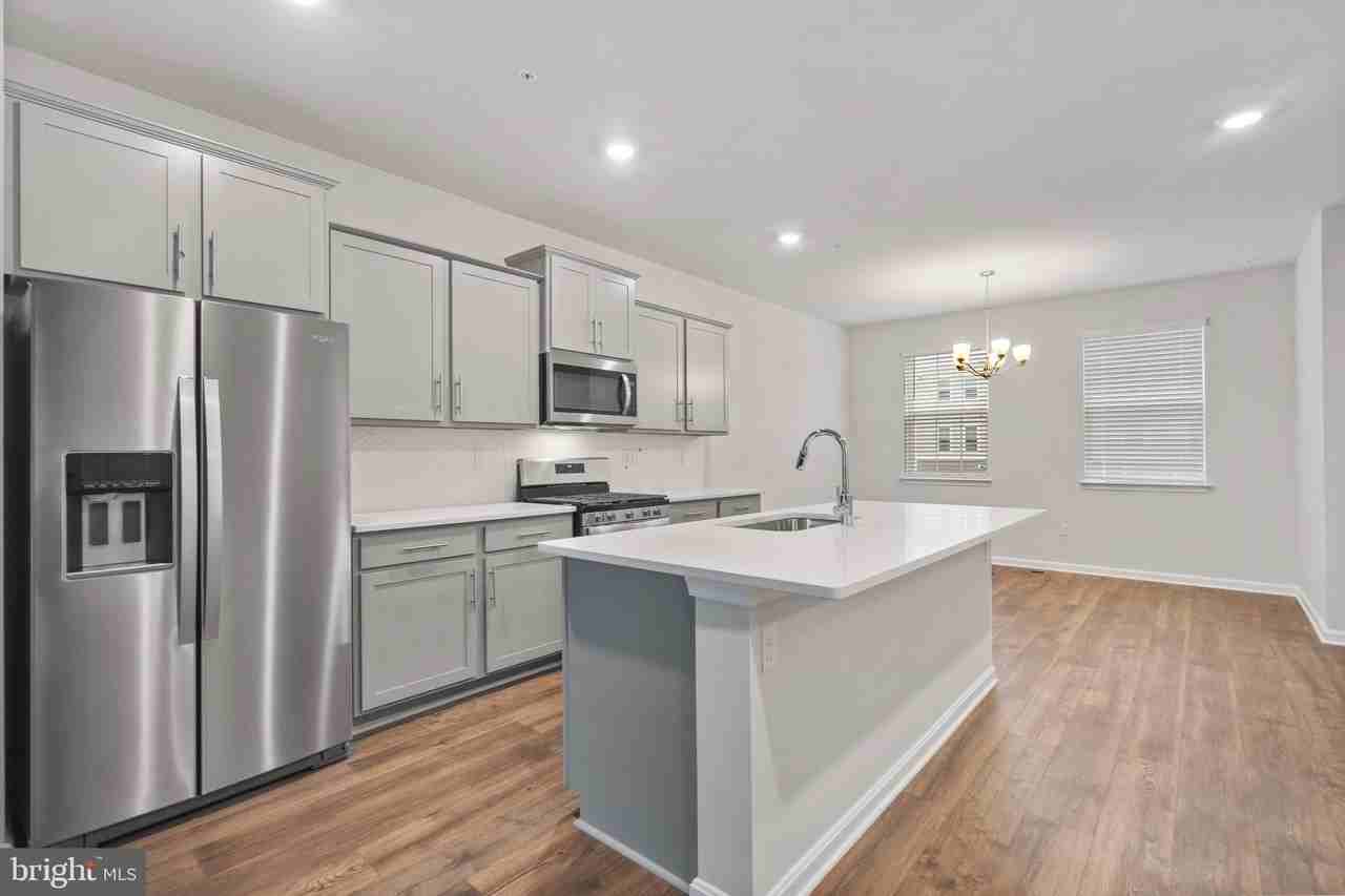 8709 Cherrybark Rd - Photo 3 of 35