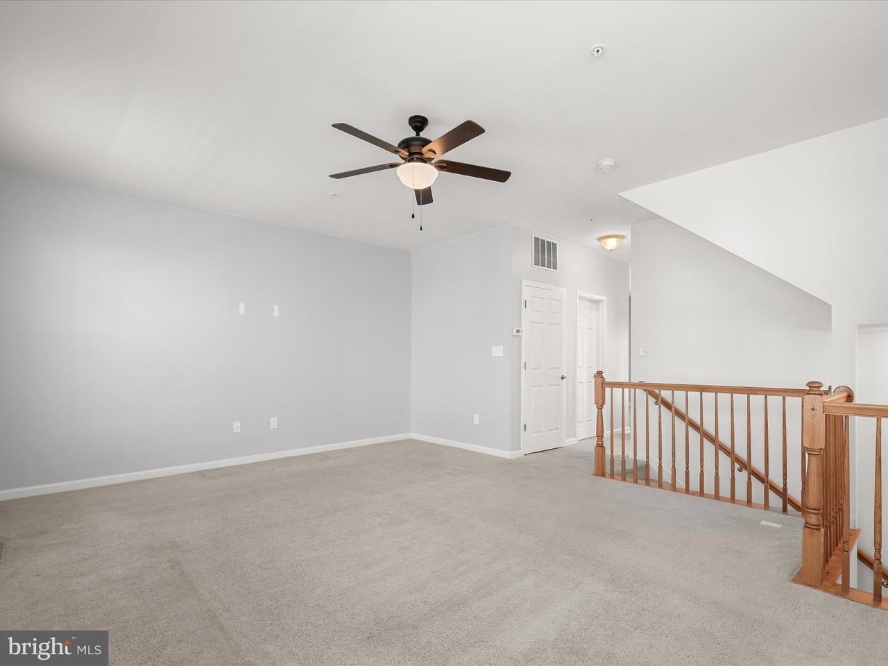 415 Bodkin St - Photo 4 of 34