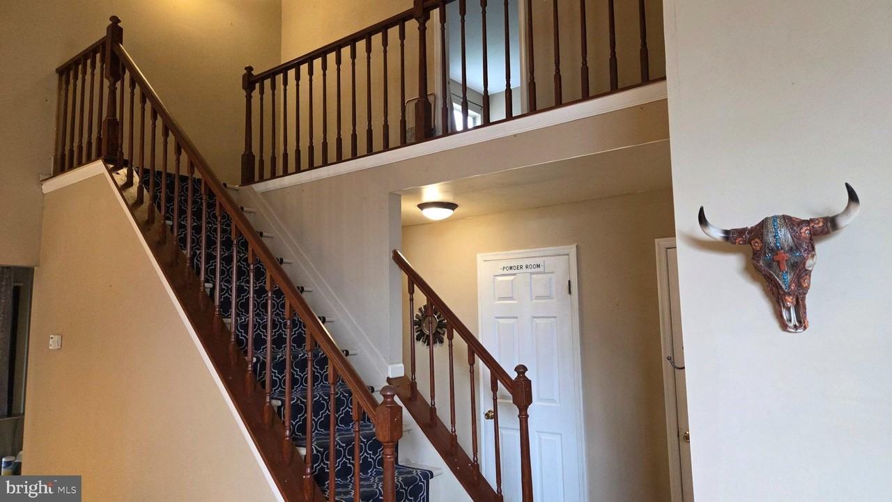 10 Wesley Ln - Photo 7 of 20
