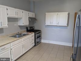 featured image of 1176 Mechanic St