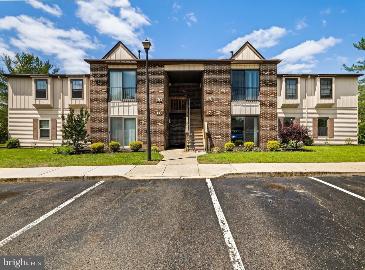 17 Chelsea Ct