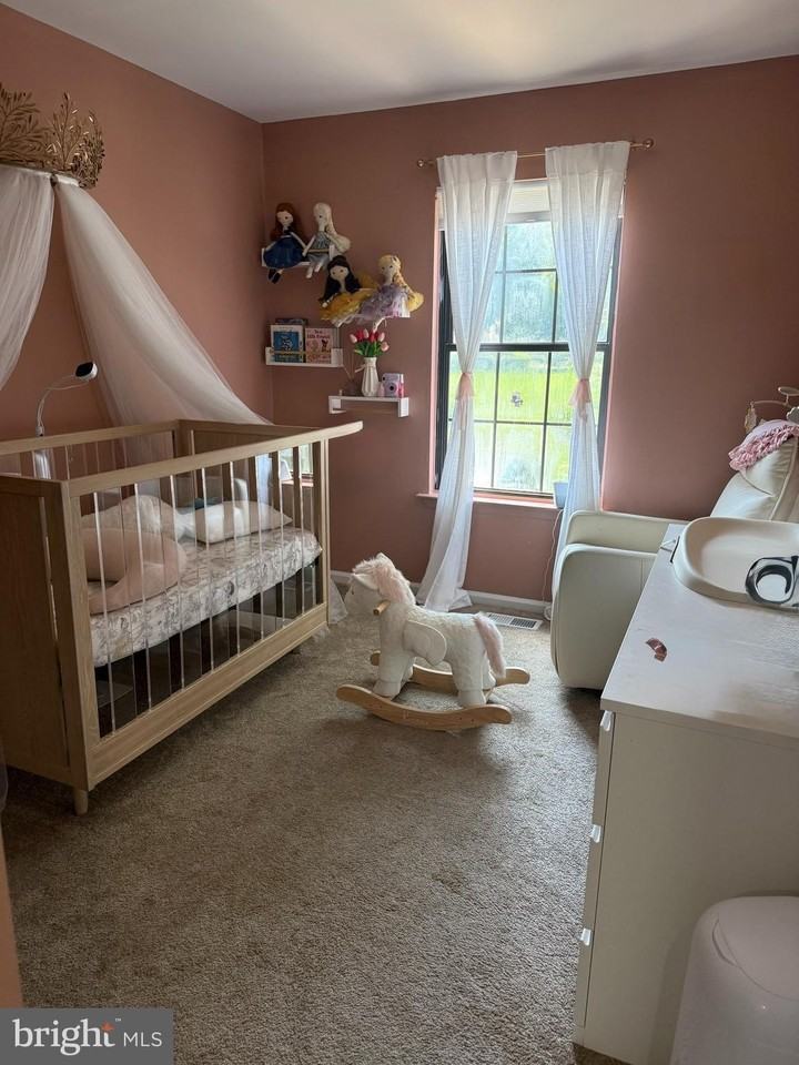 283 Mcintosh Rd #105 - Photo 5 of 6