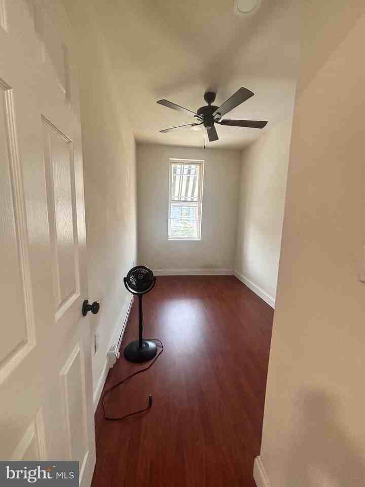 2841 N 5th St #2ndFL - Photo 7 of 9