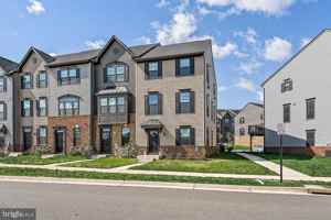 featured image of 1008 ALUM Road