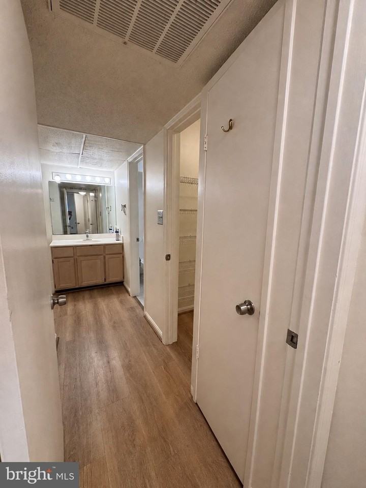 3115 Patrick Henry Dr #531 - Photo 7 of 18