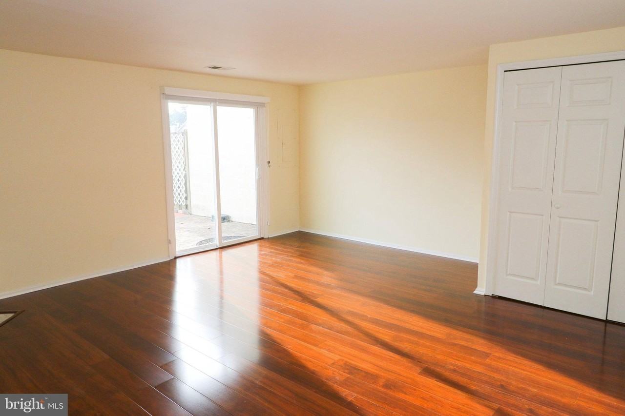 5933 Grisby House Ct - Photo 6 of 23