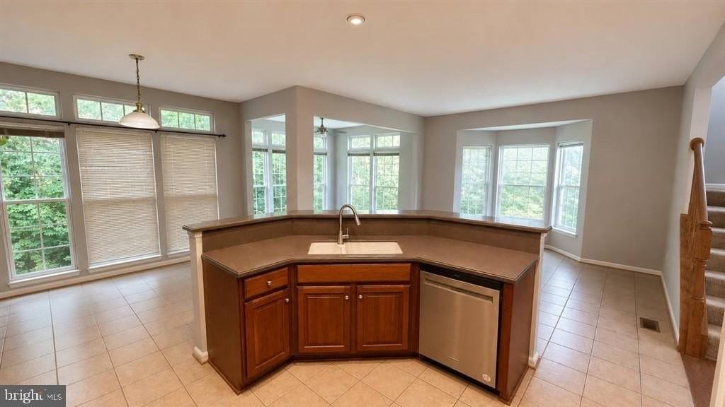 22099 Chelsy Paige Sq - Photo 4 of 6