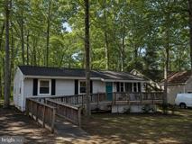 1238 Lakeview Pkwy - Photo 1 of 1