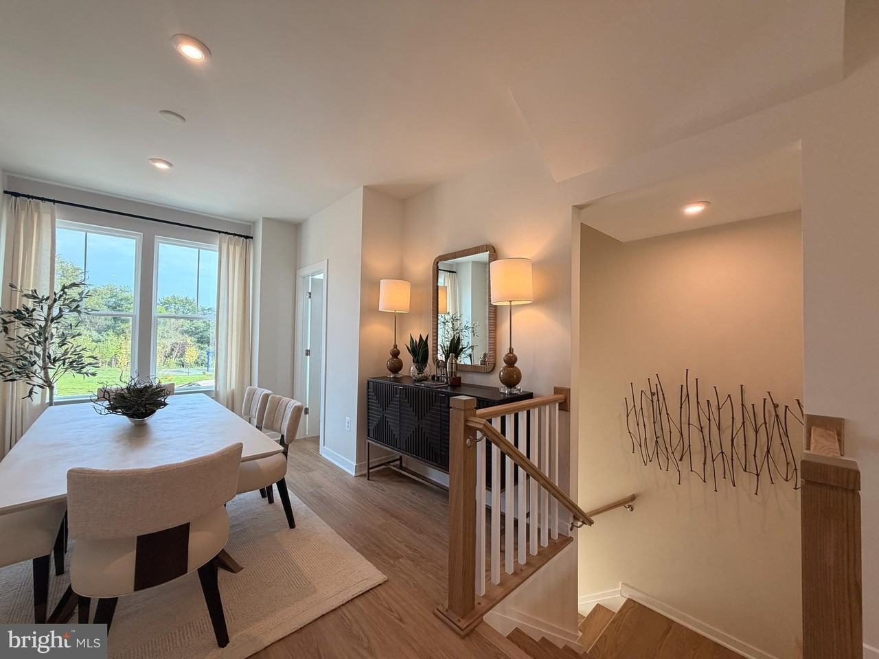 8889 Queensferry Rd - Photo 4 of 24