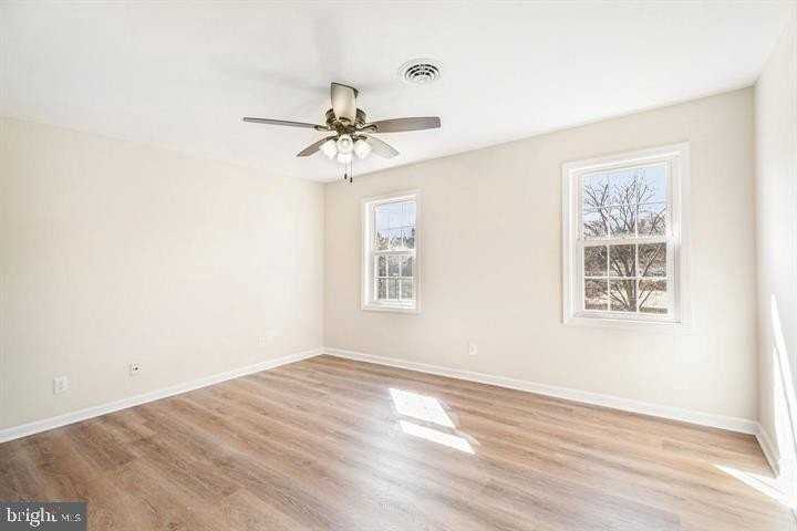 2113 Matthew Ln - Photo 6 of 24