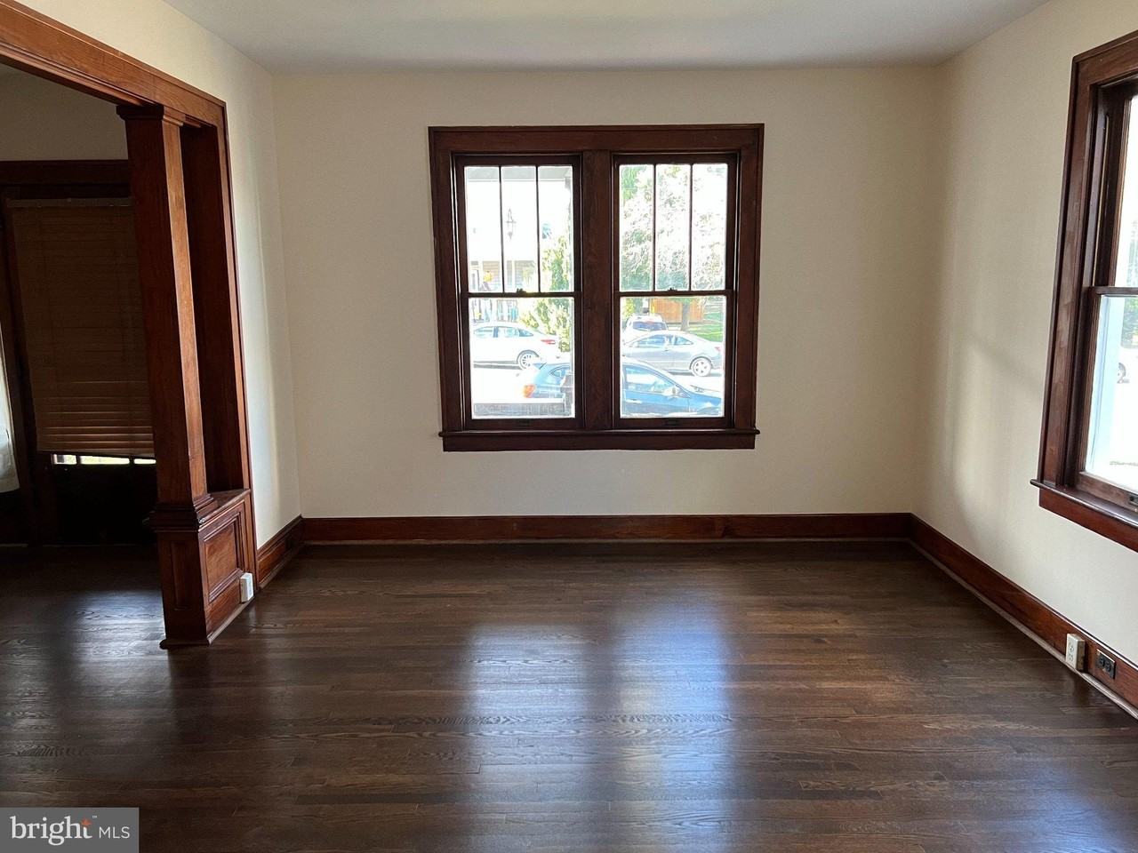 120 E 2nd Ave - Photo 6 of 9