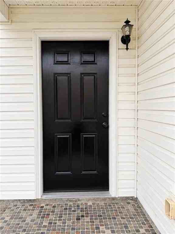 2610 Chatfield Dr - Photo 2 of 45