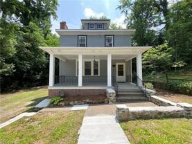 1912 Elizabeth Ave - Photo 1 of 1