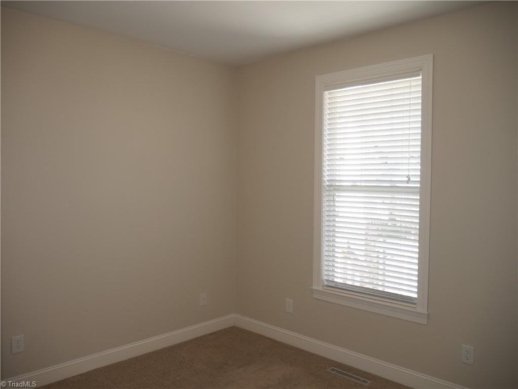 1330 Mint St - Photo 7 of 16