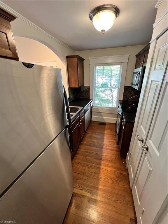 1107 W End Blvd - Photo 6 of 9