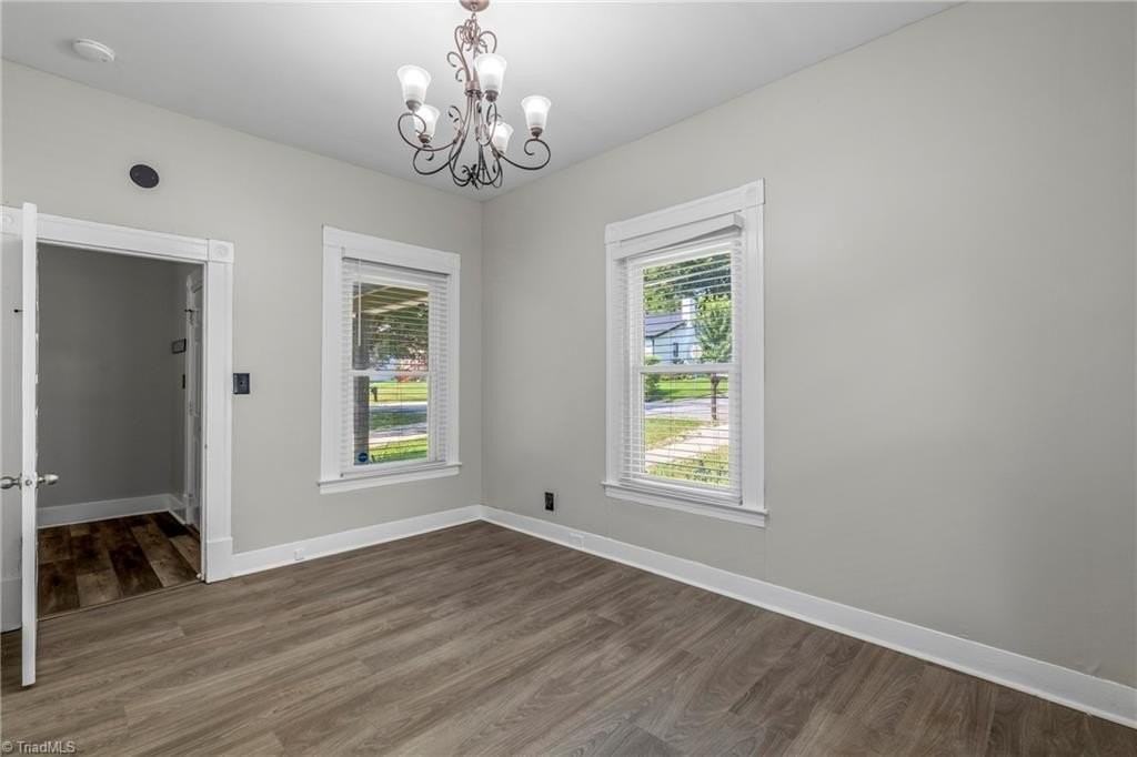 502 Denny St - Photo 6 of 27