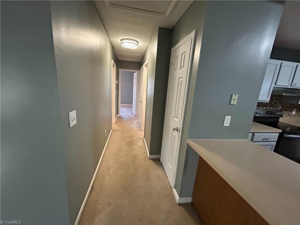 1108 Raleigh Ct - Photo 7 of 16